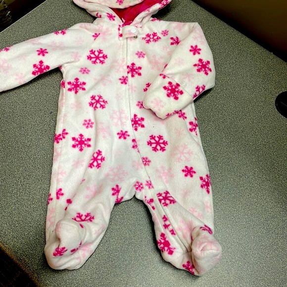 Warm, soft, and cozy footed hoodie sleeper - Picture 2 of 3